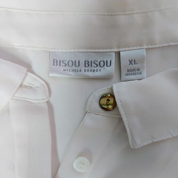 Bisou Bisou Off White Sheer Hidden Button Flowy Front Pockets Blouse Top Size XL - Picture 3 of 8